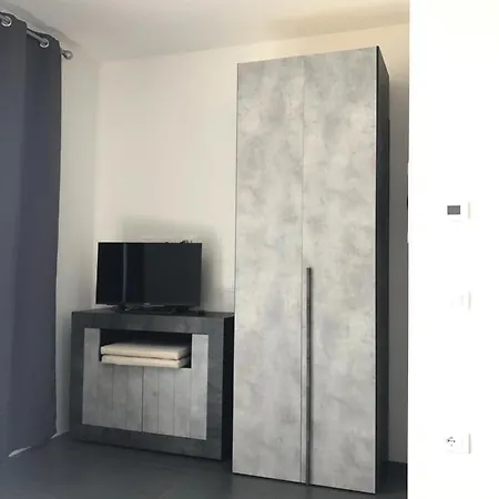 Casa Ginevra A By Zoom In Earth Cecina (Livorno)